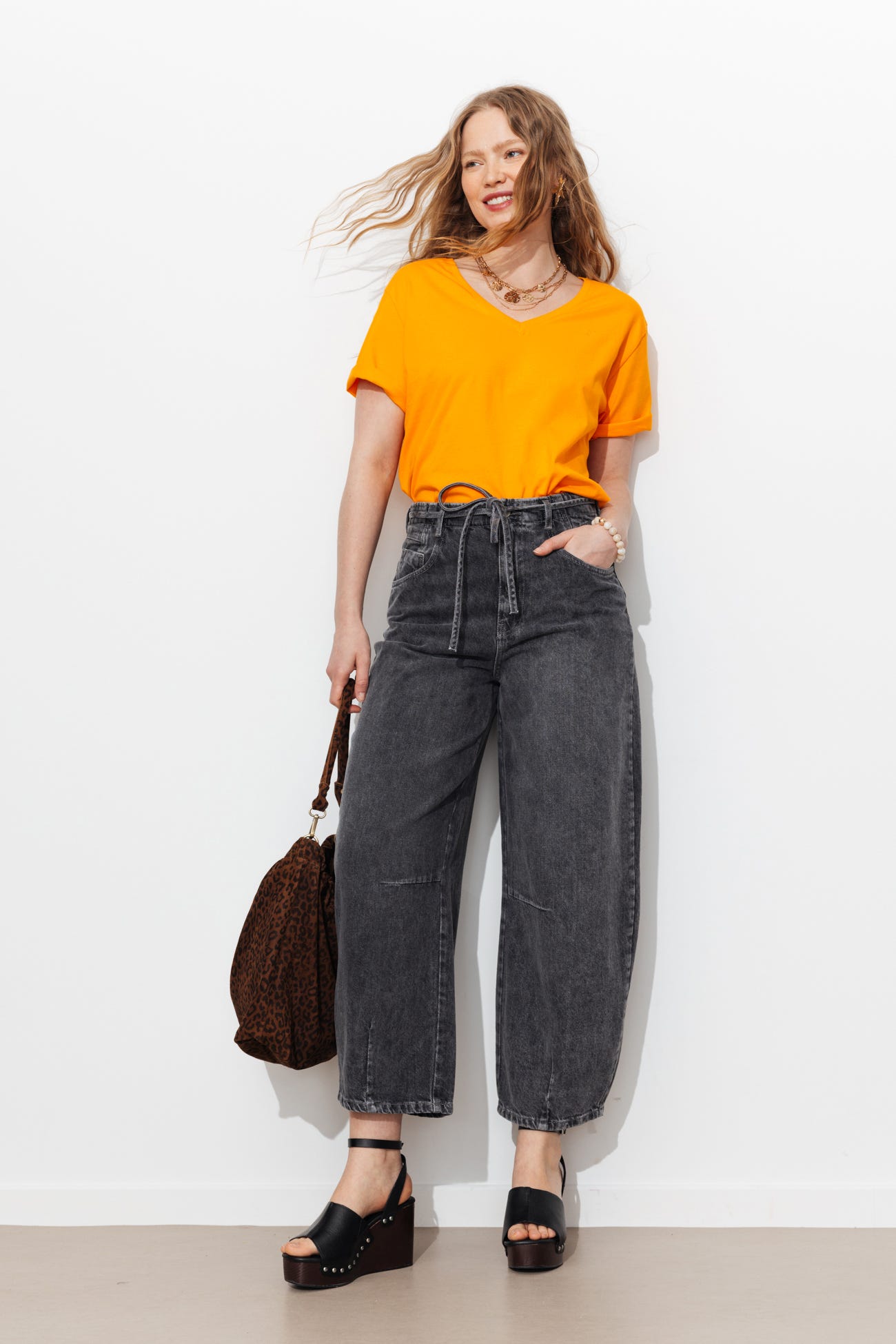 Camiseta básica cuello de pico