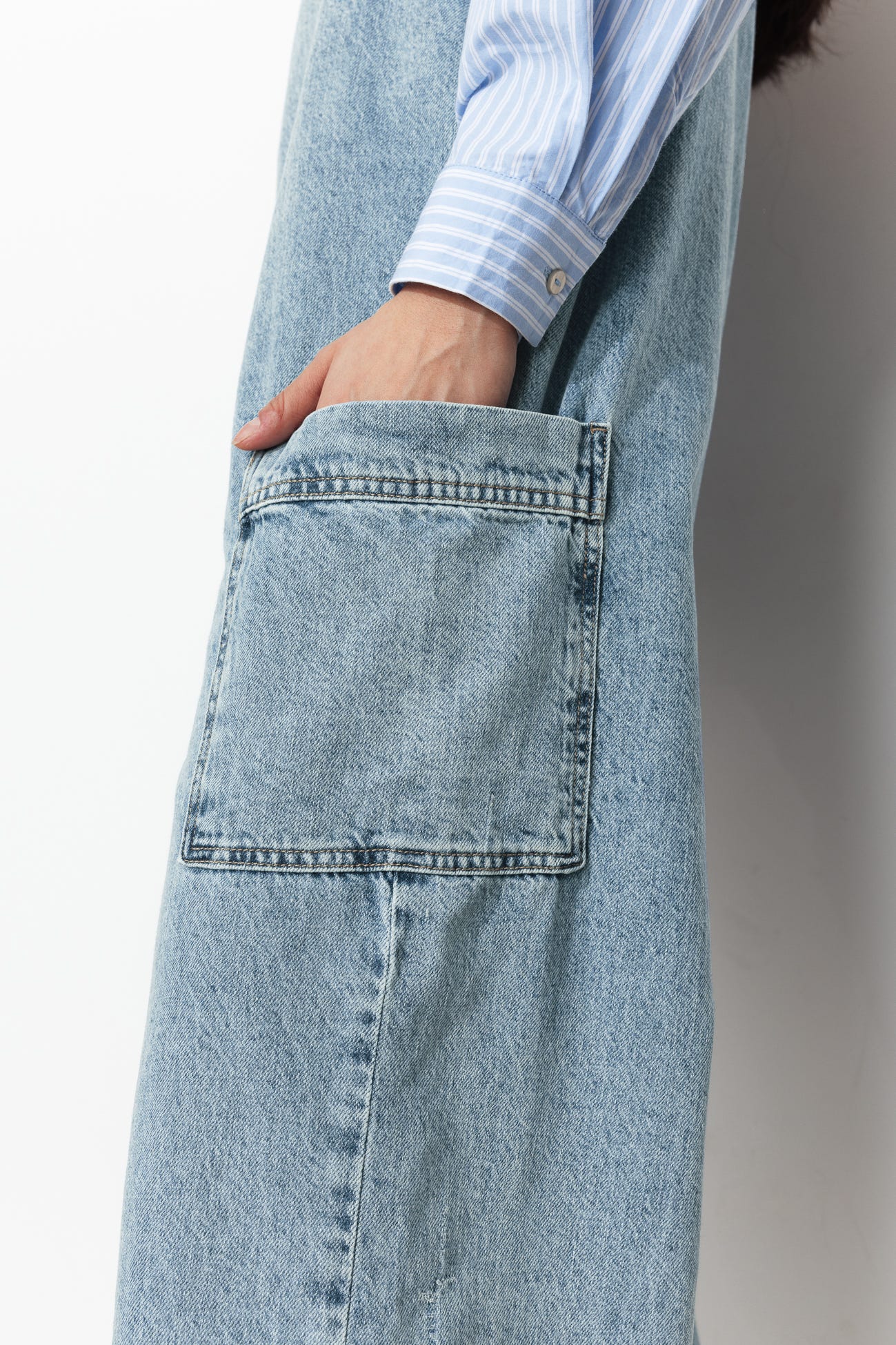 Salopette in denim da donna