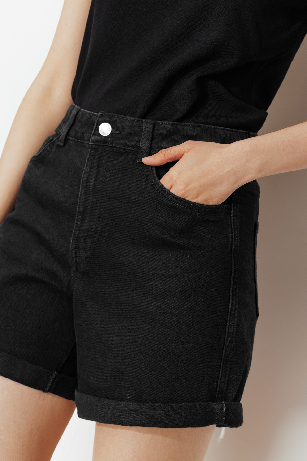 Short en toile Femme