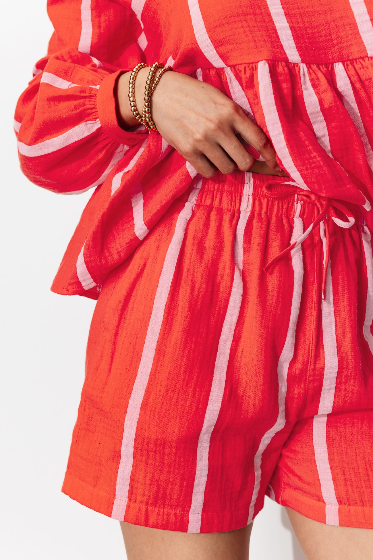 Short rayé en gaze de coton