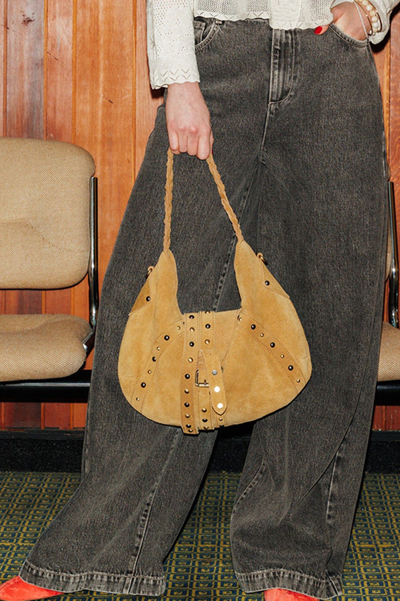 Sac en cuir suédé clouté