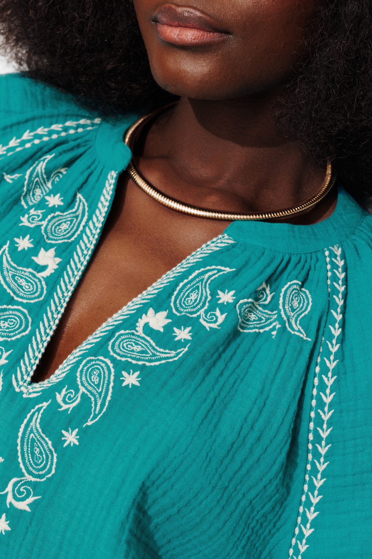 Blouse brodée gaze de coton