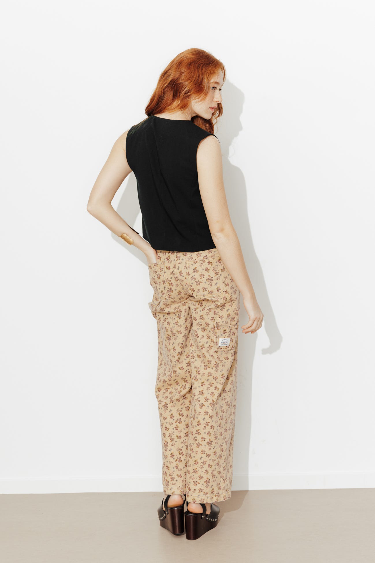 Gilet a t. unita da allacciare