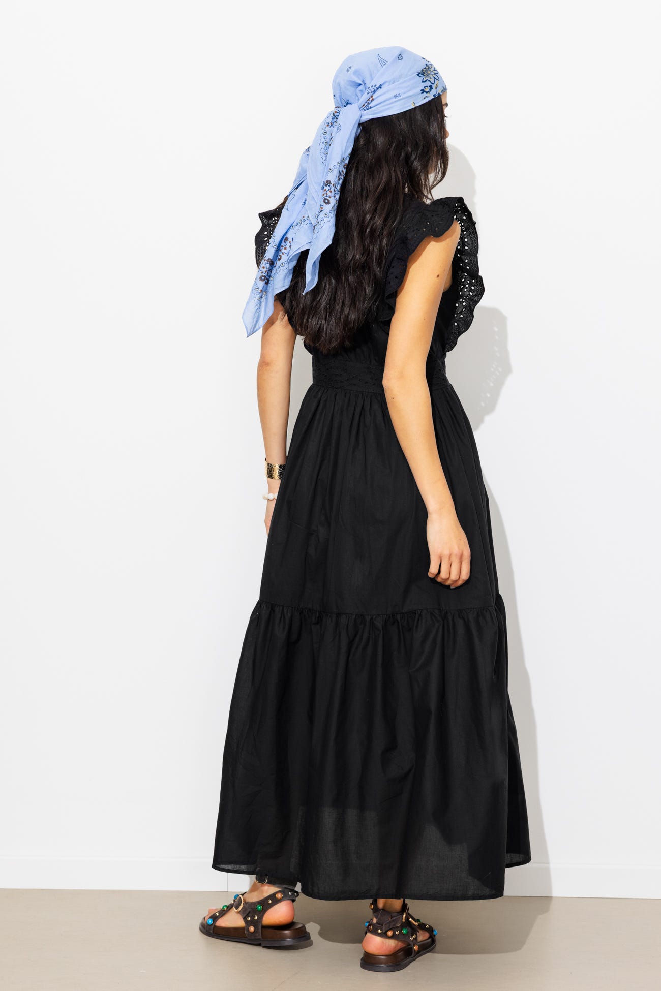 Robe longue broderie anglaise