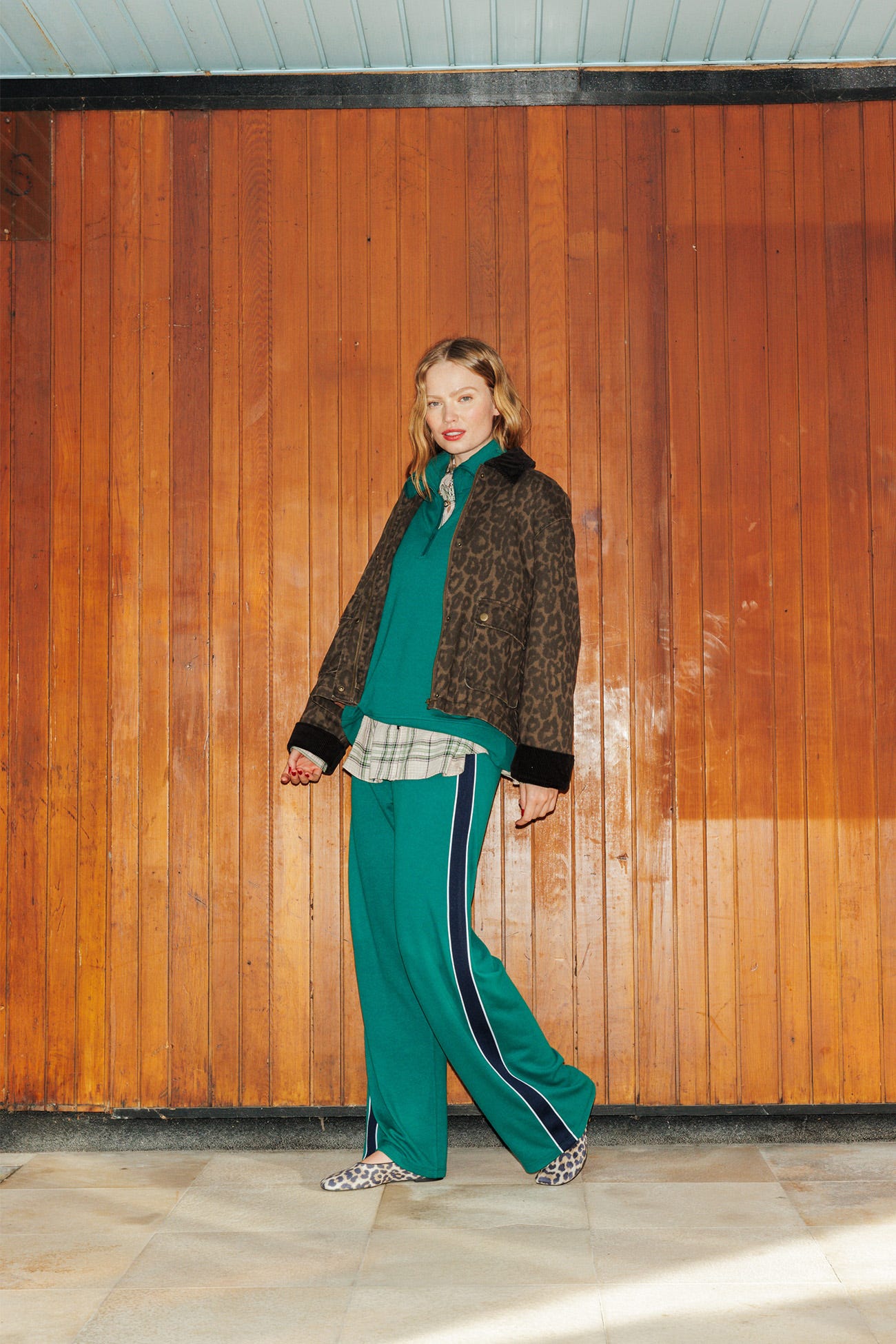 Short leopard canvas jacket