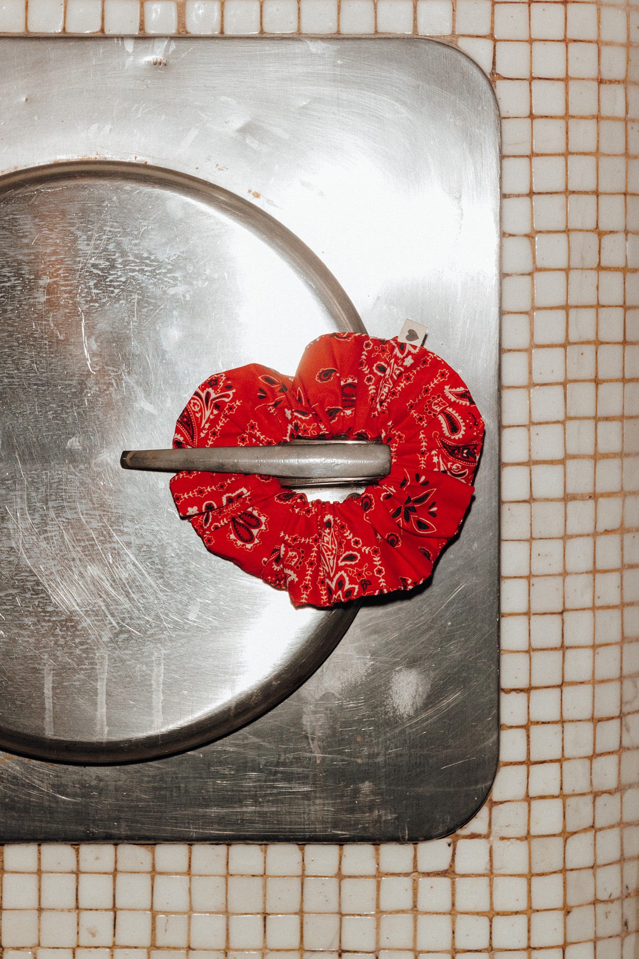 Scrunchie mit Paisleymuster