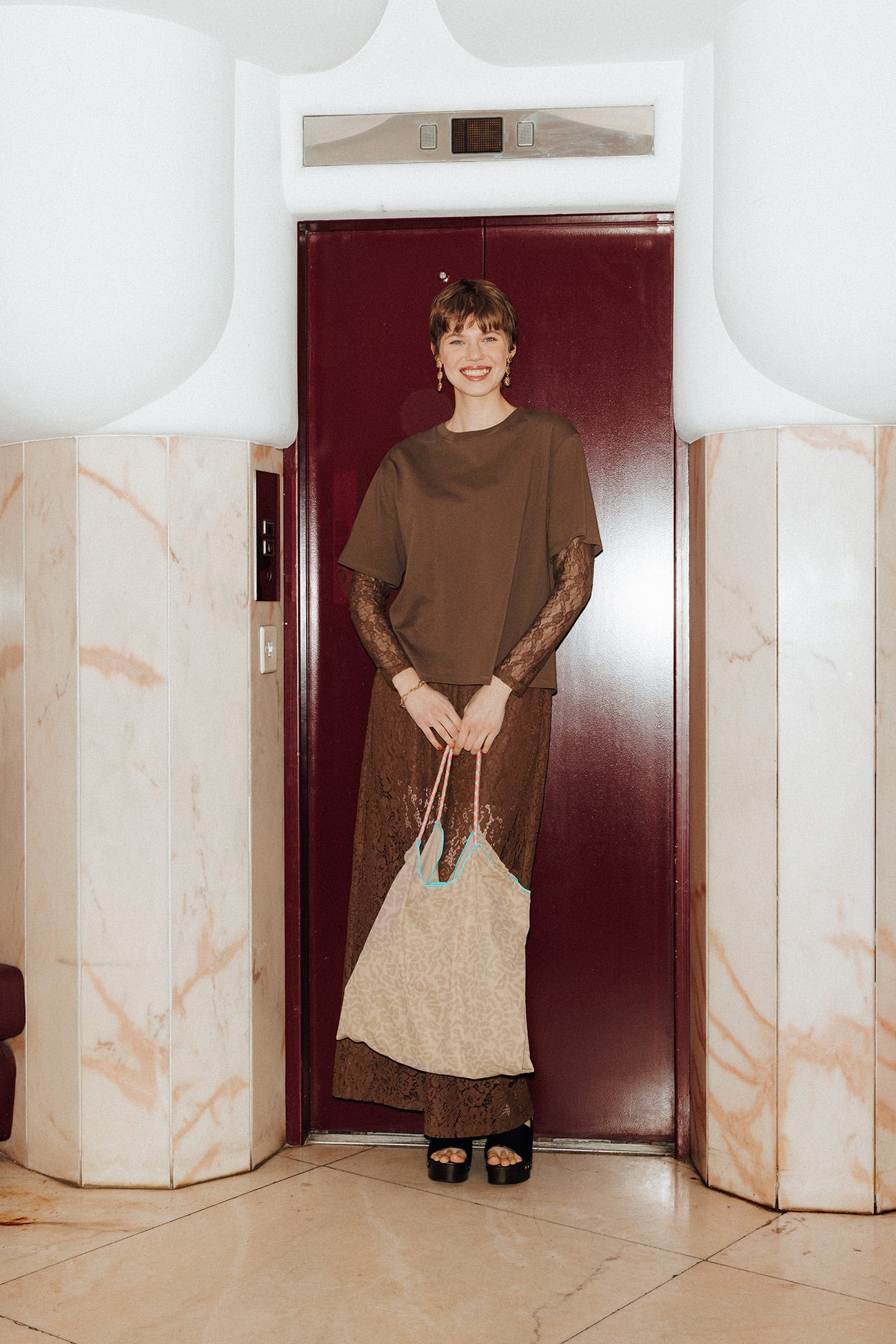 Koszulka z warstwowym efektem