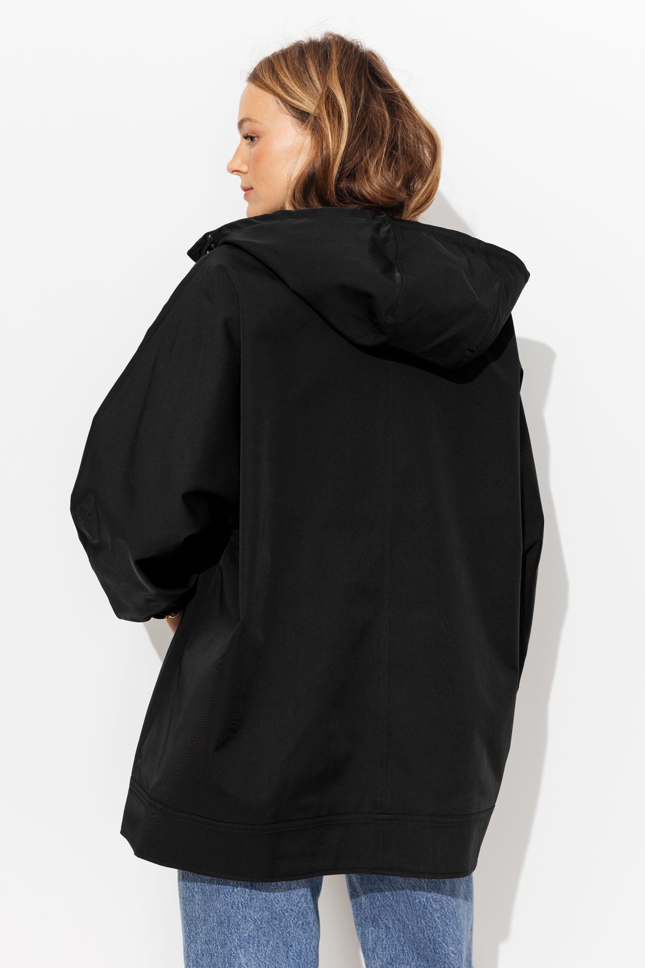 Coupe-vent à capuche Femme