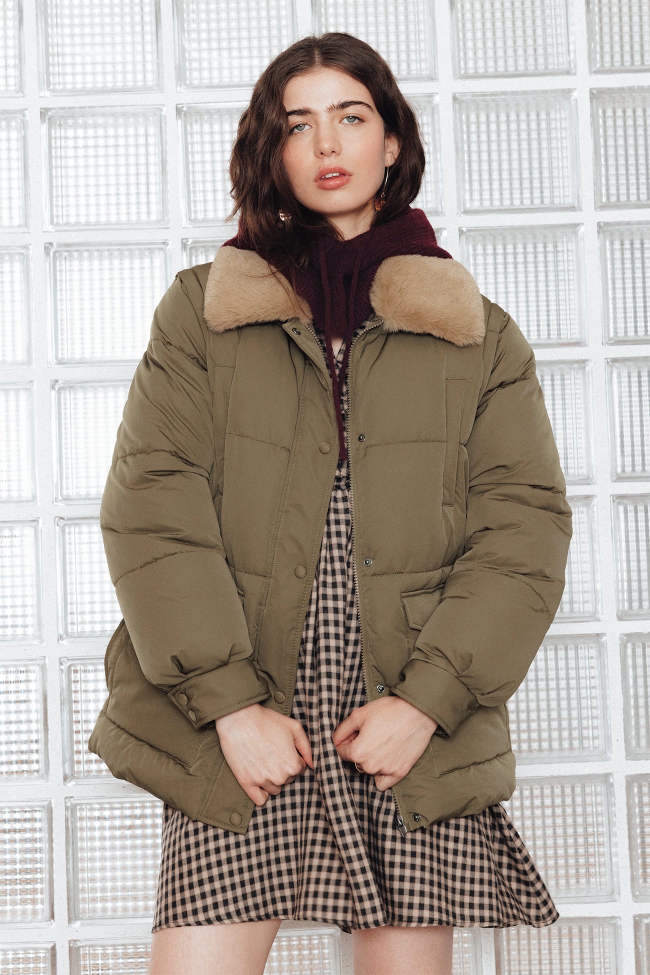 Faux fur neckline padded coat