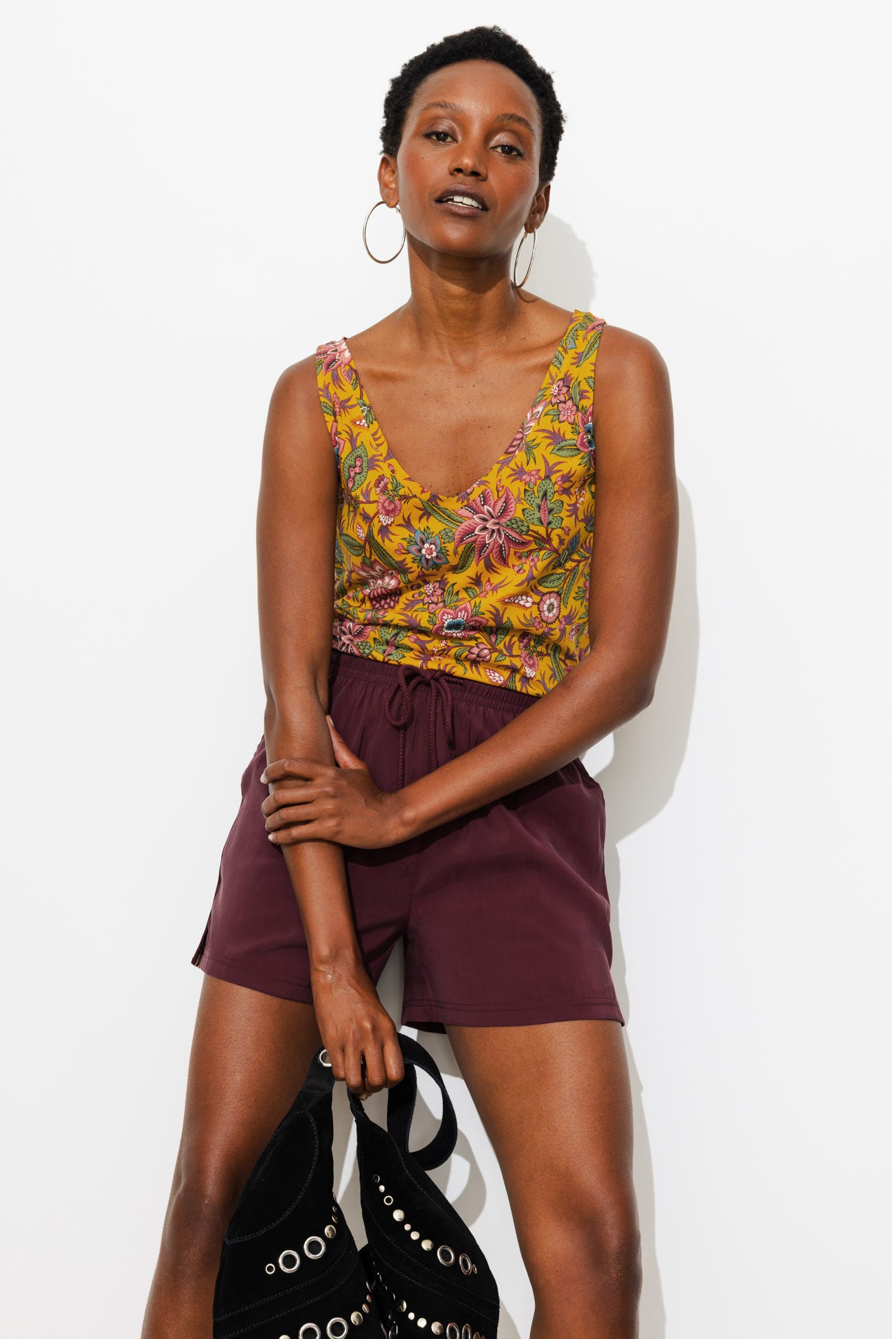 V-neck sleeveless top
