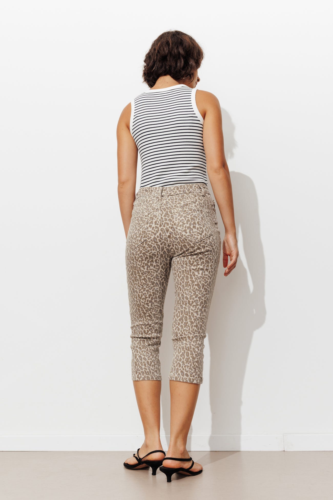 Capri trousers