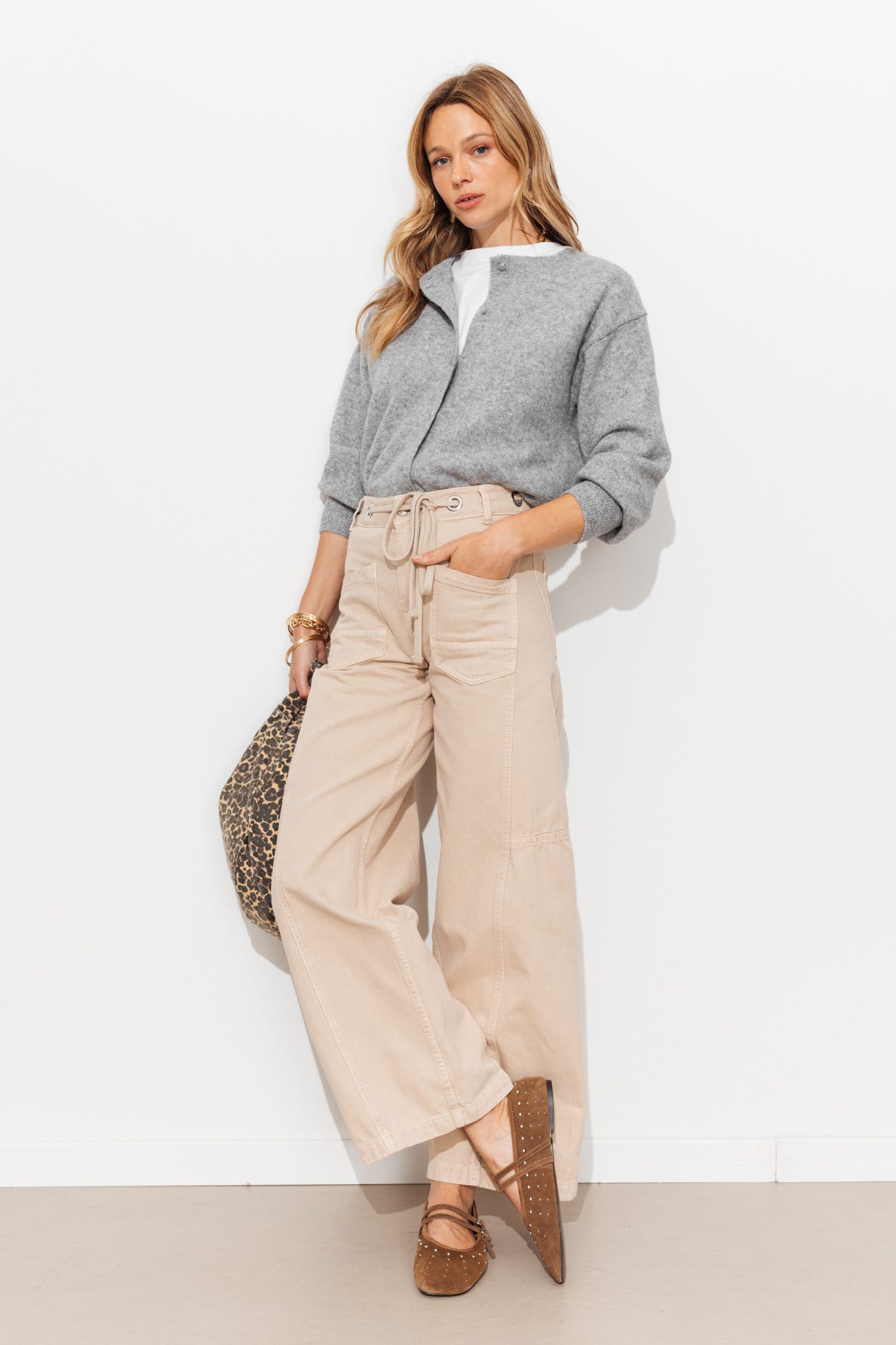 Cardigan with wool 
