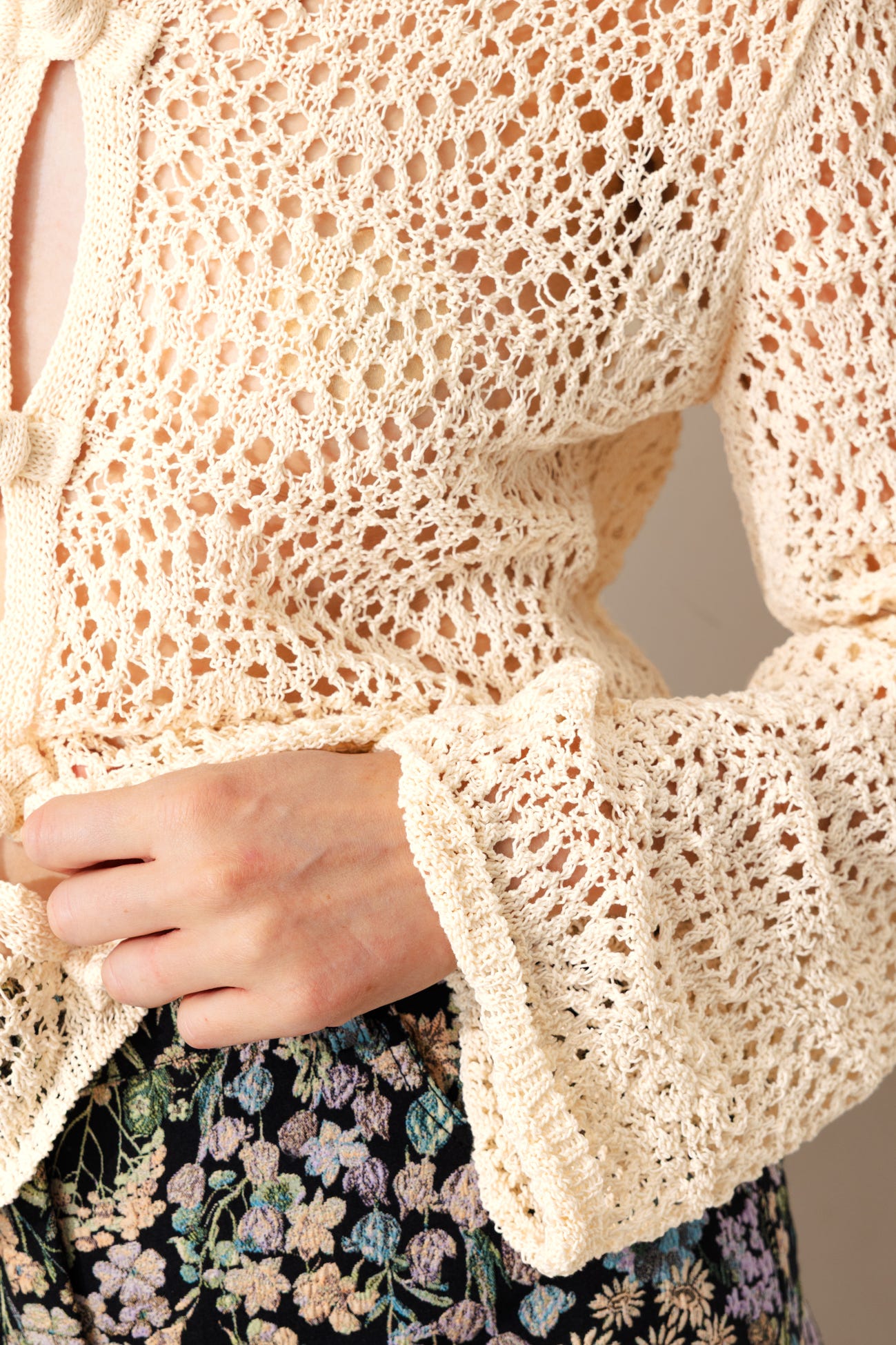 Cardigan court en crochet