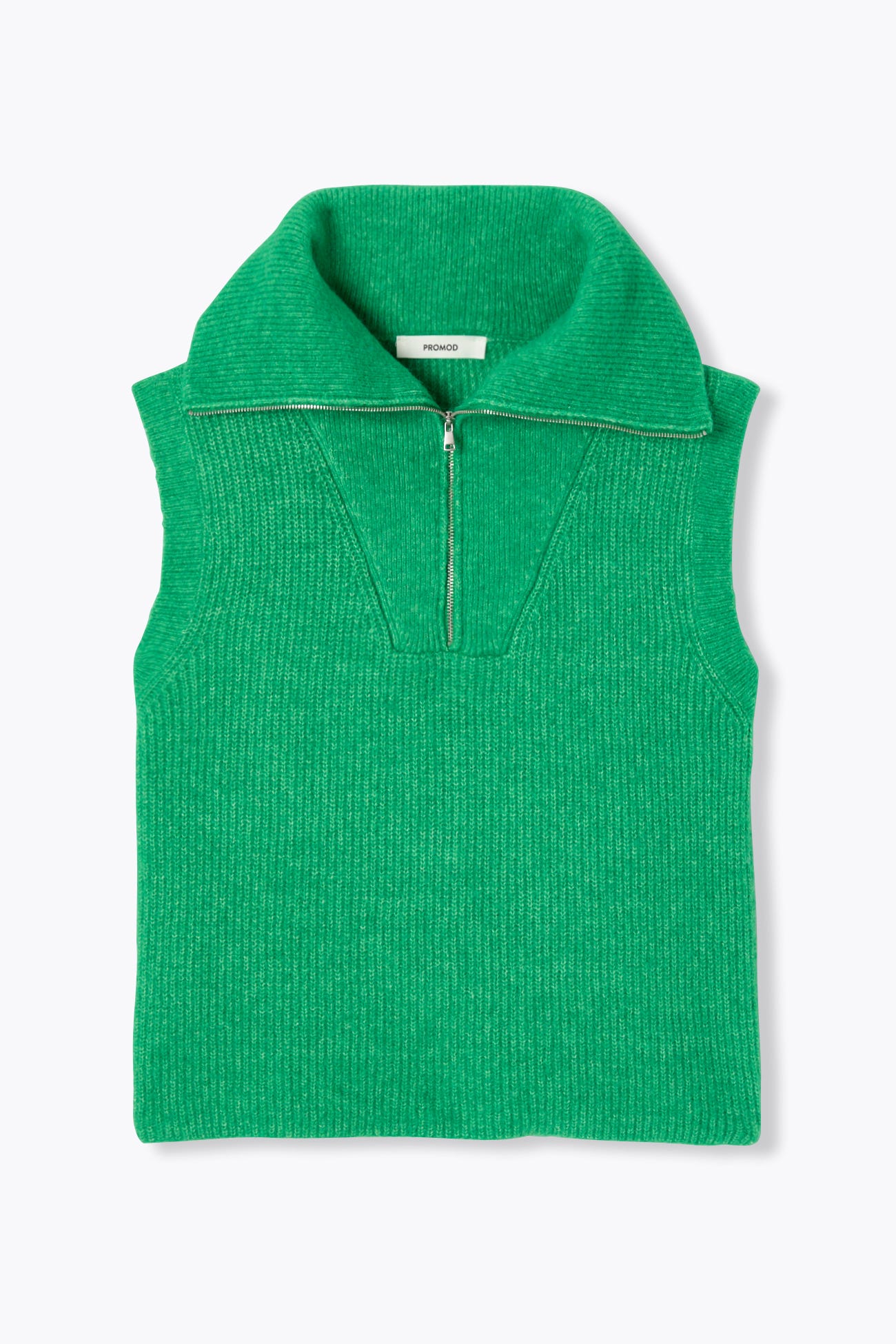 Sleeveless funnel-neck jumper