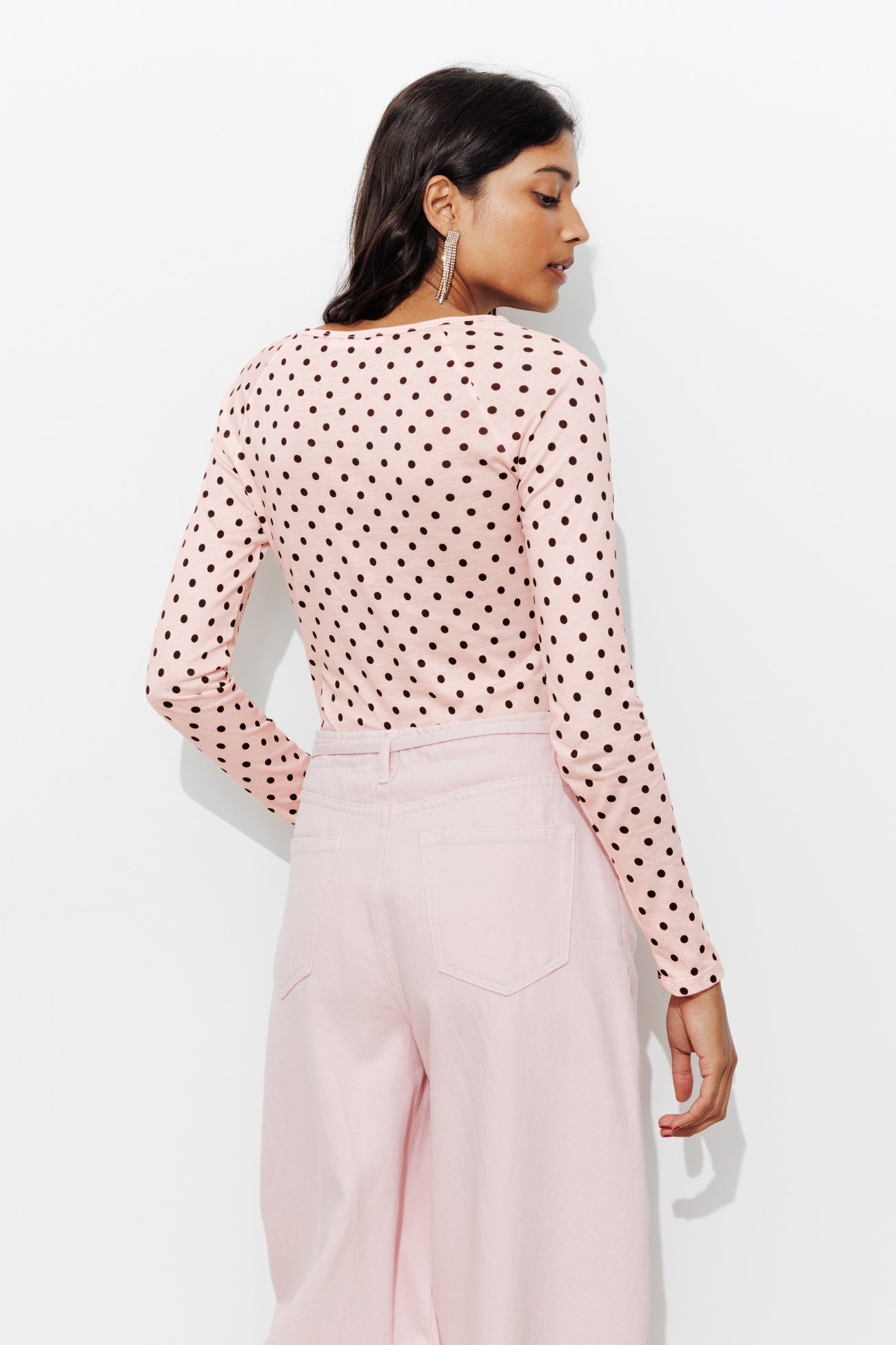 Long-sleeved dotted-shirt