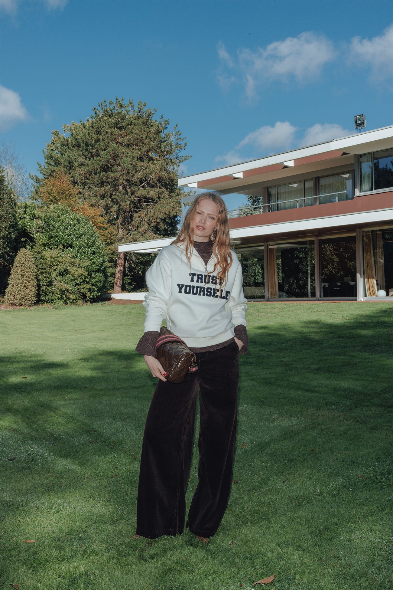 Sweatshirt "Trust Yourself"