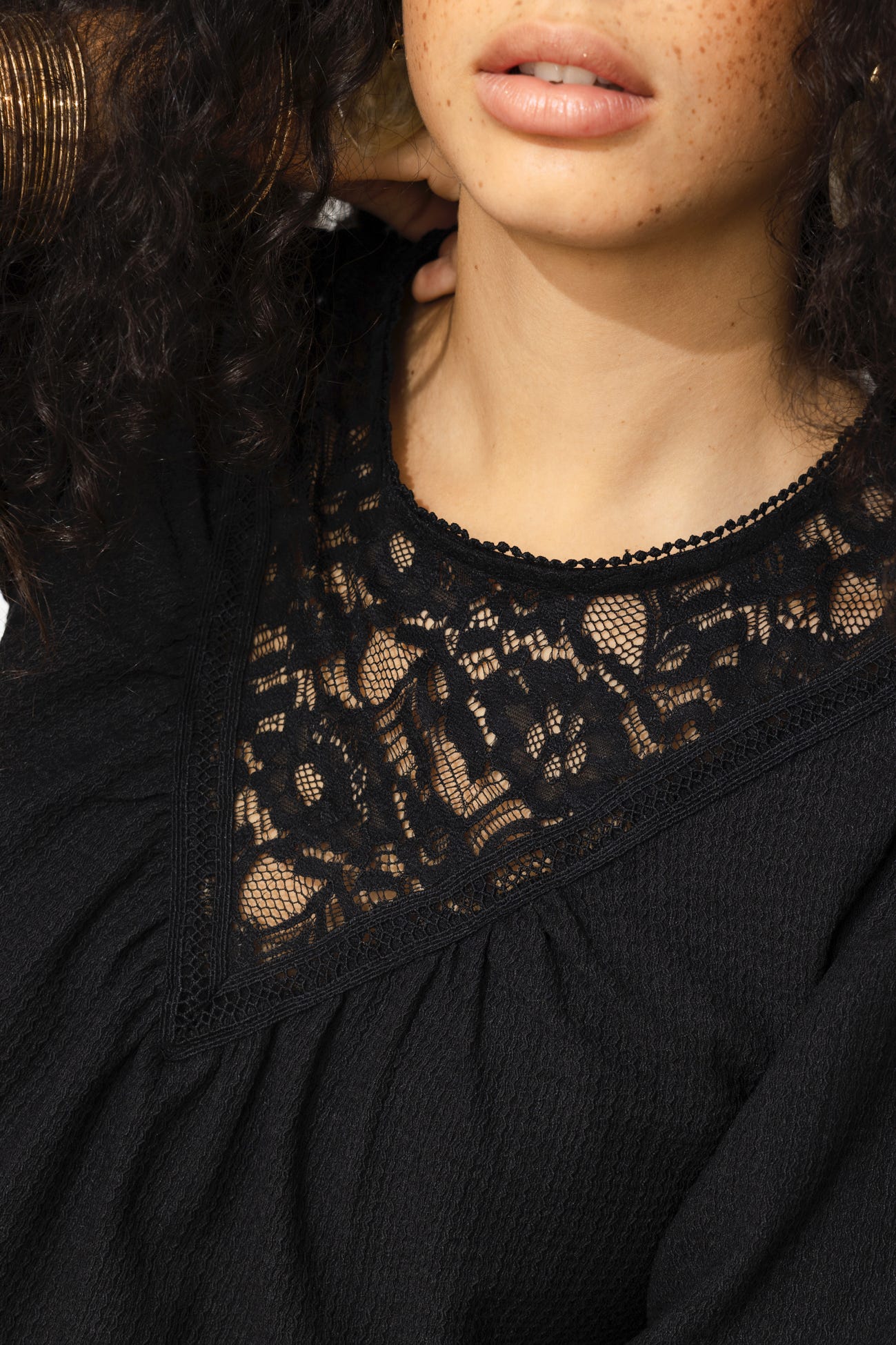 T-shirt détail dentelle Femme