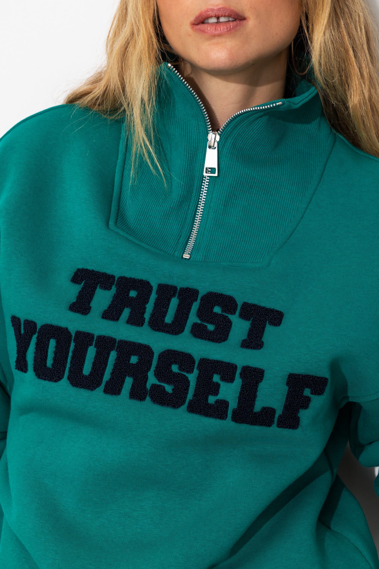 Sweatshirt "Trust Yourself"