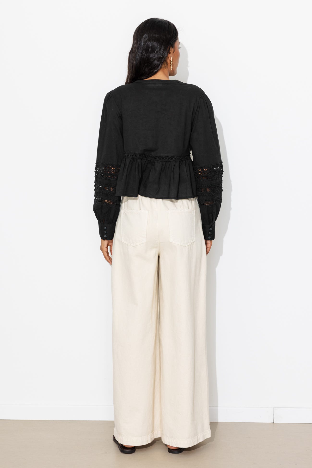 Blusa detalle encaje