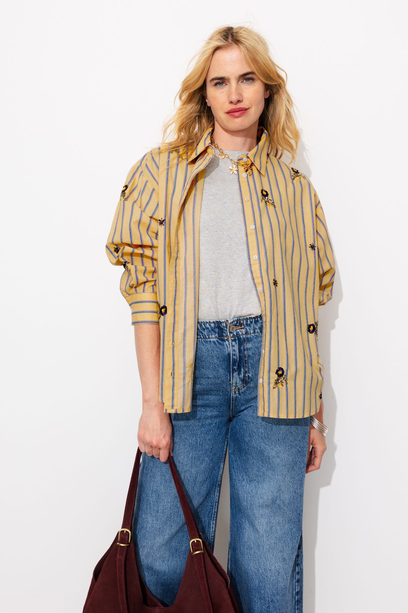 Embroidered striped shirt 