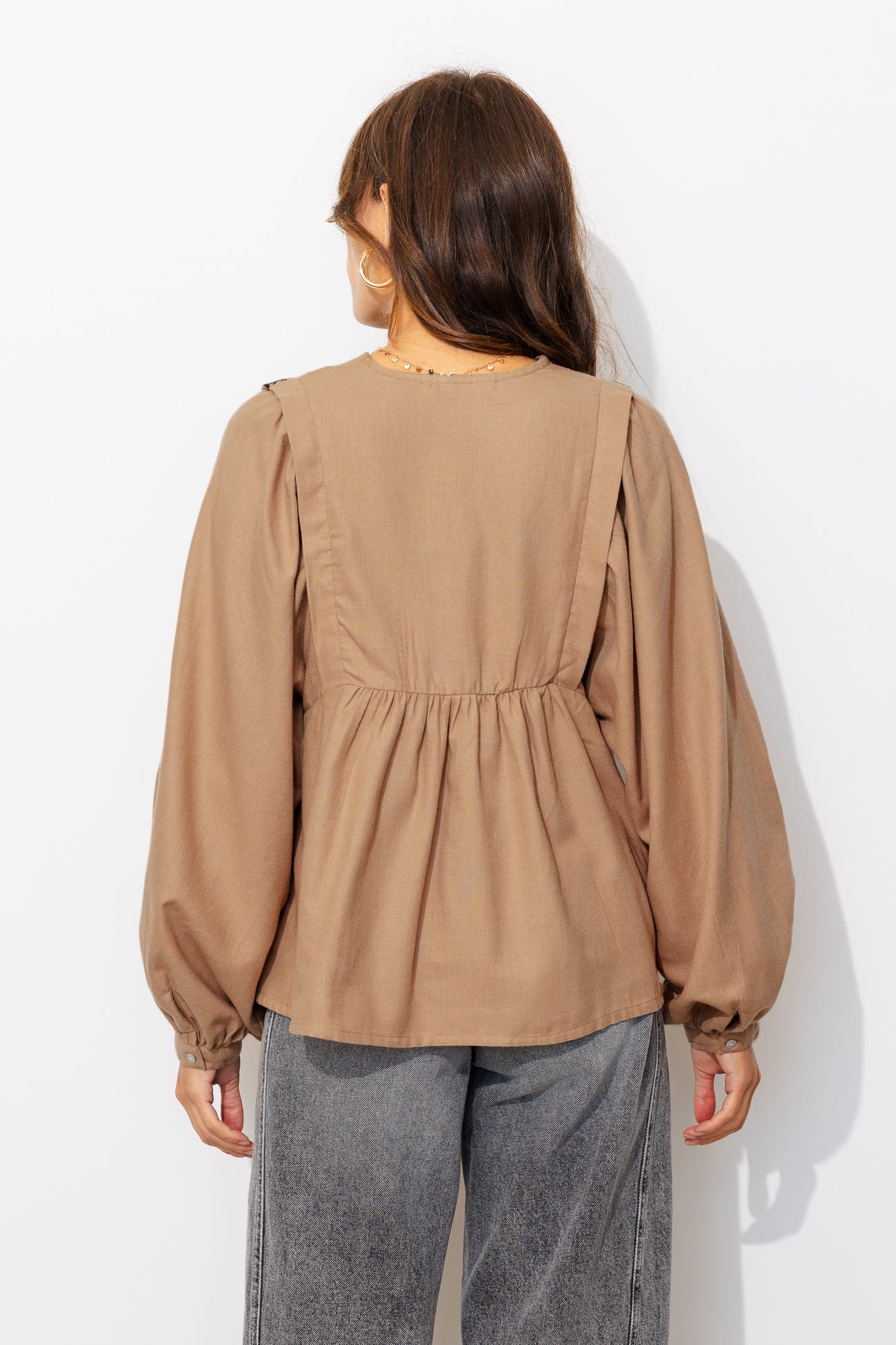 Blouse brodée Femme