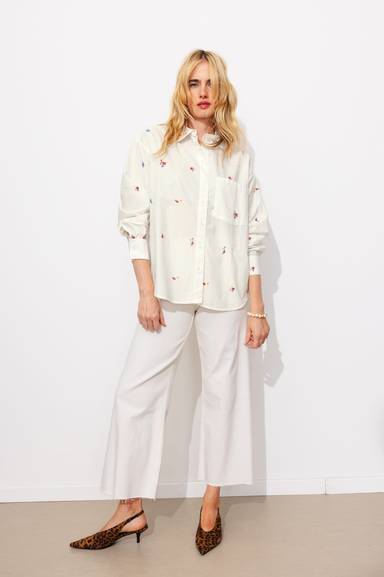 Chemise oversize brodée Femme
