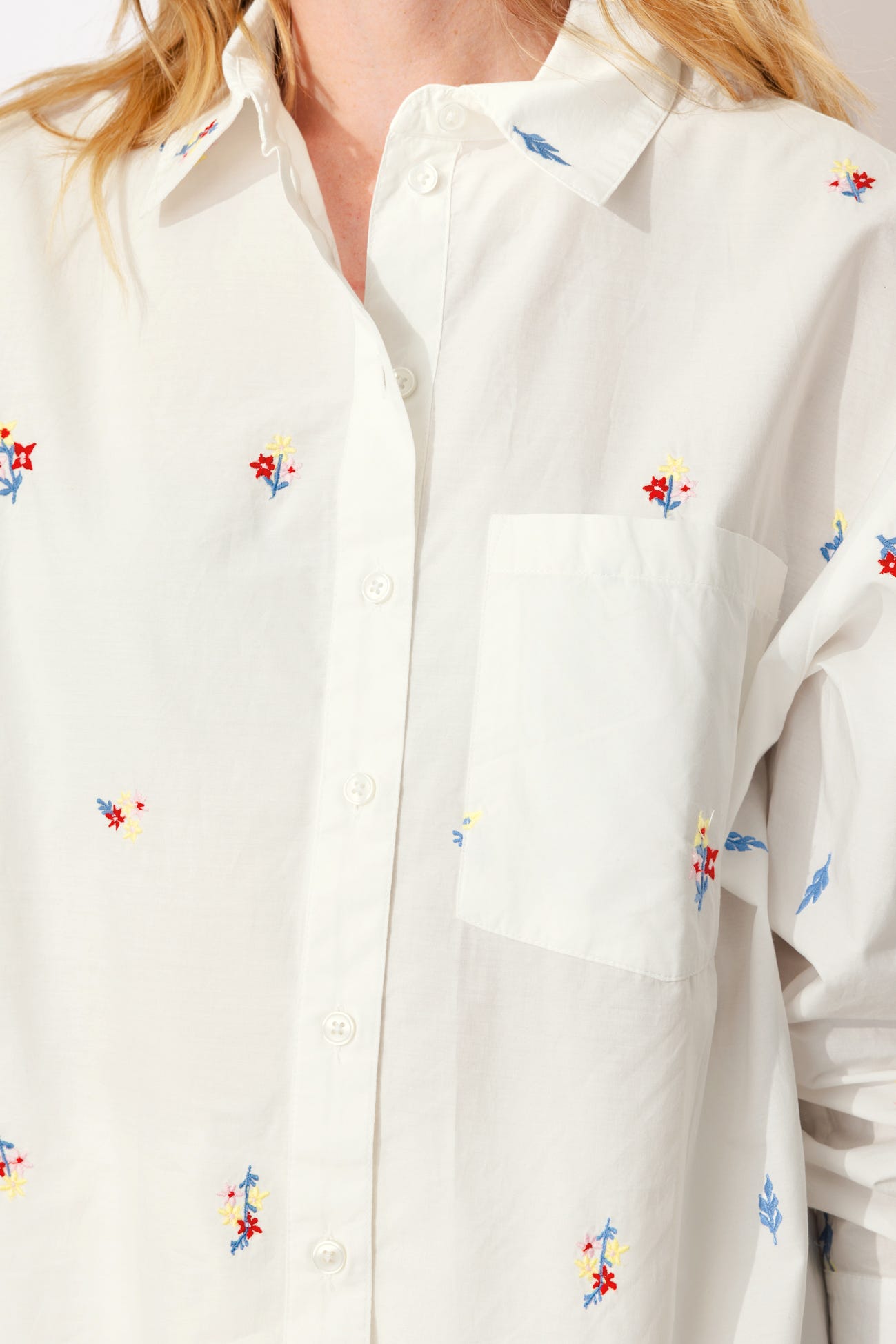 Chemise oversize brodée Femme