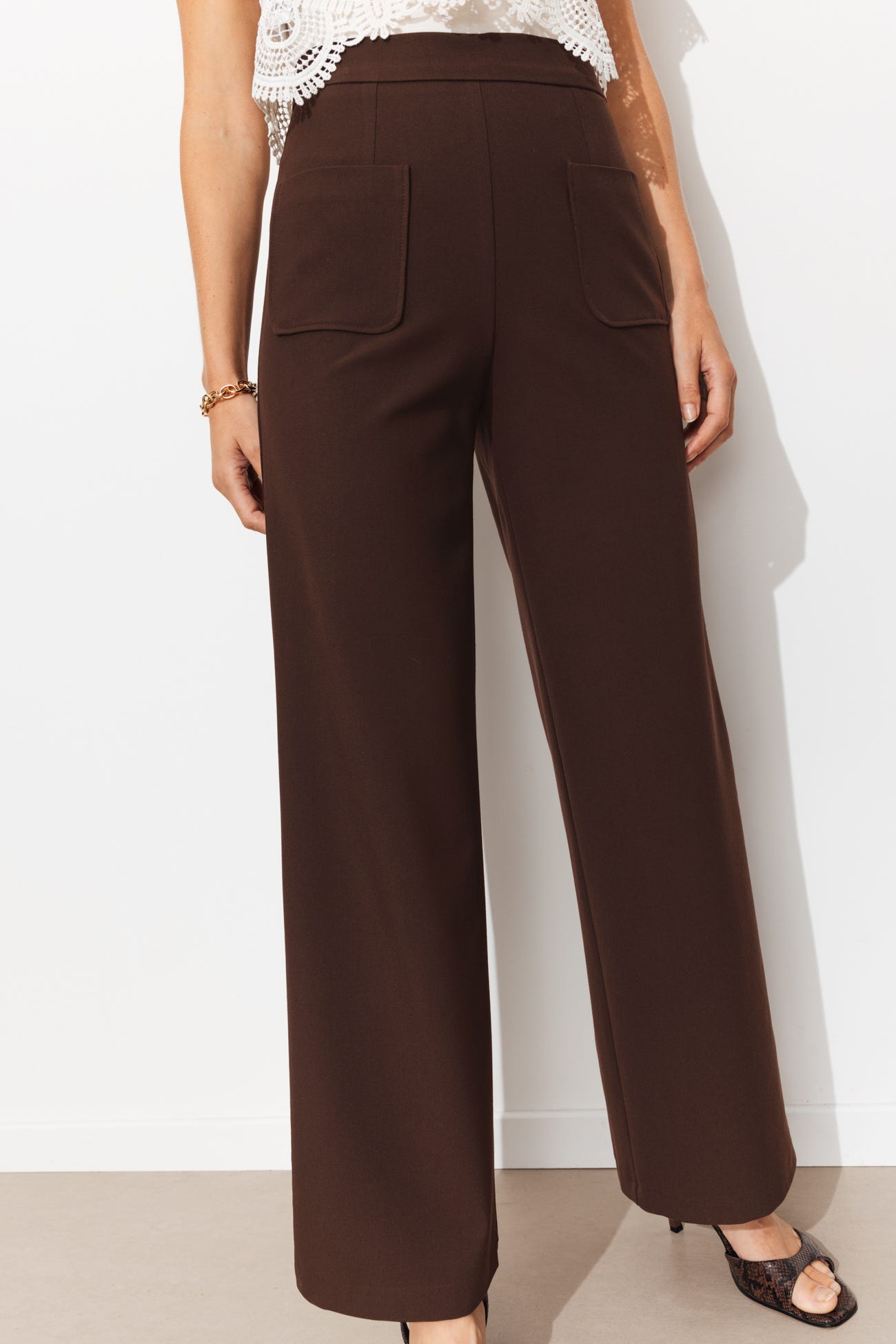 Pantalón ancho de tiro alto