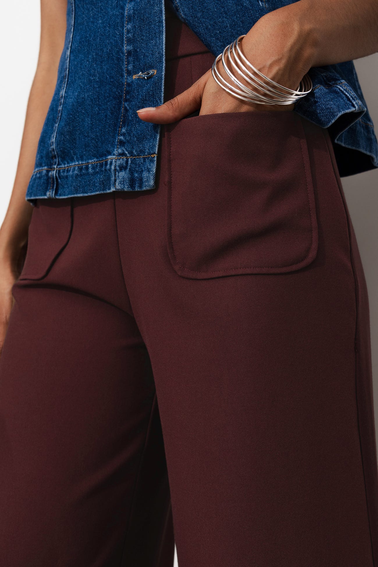 Pantalón ancho de tiro alto