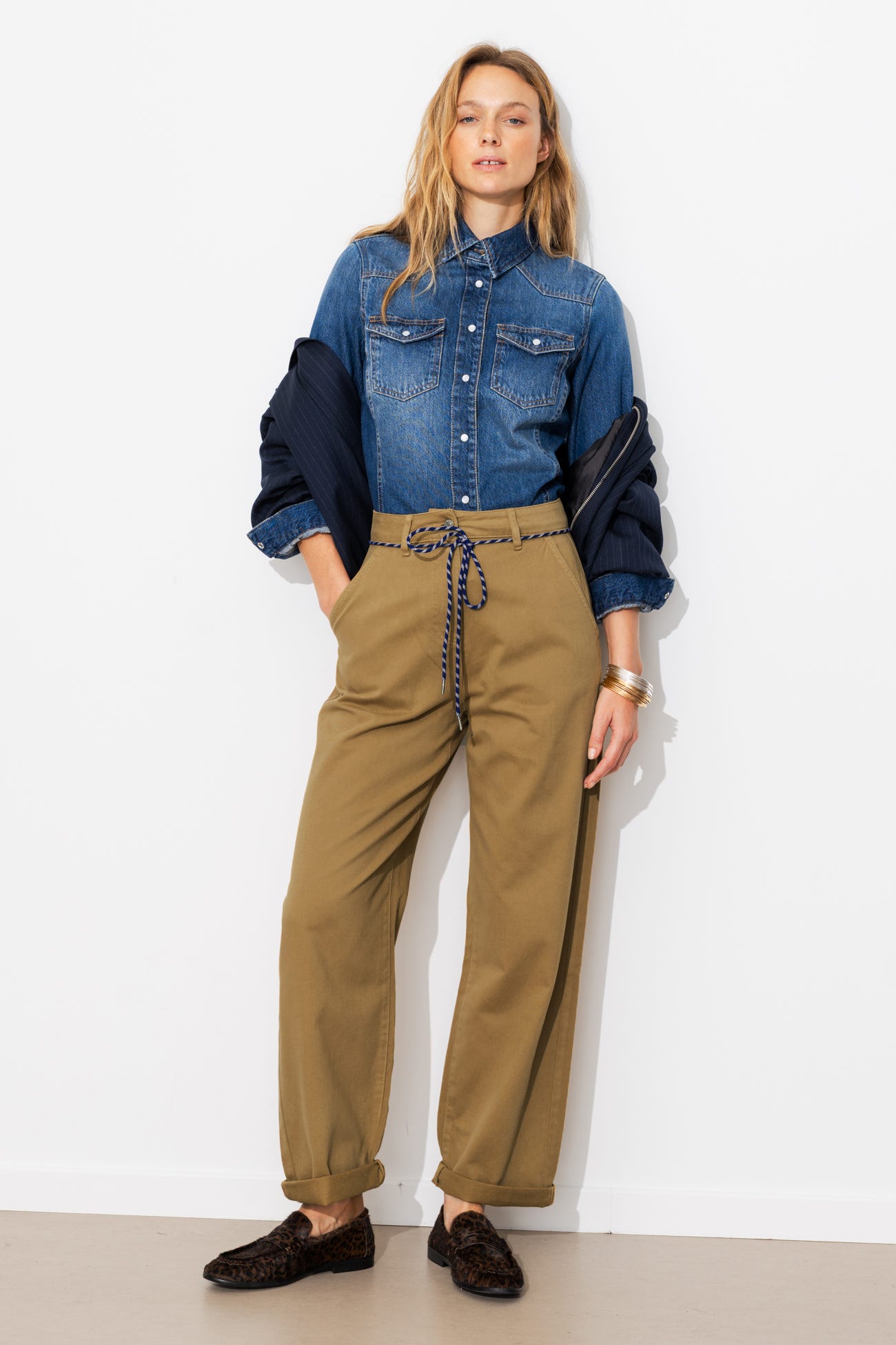 Pantalon chino taille haute