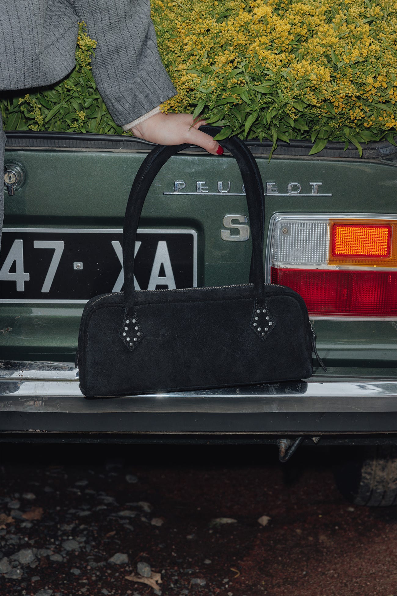 Bolso baguette de piel