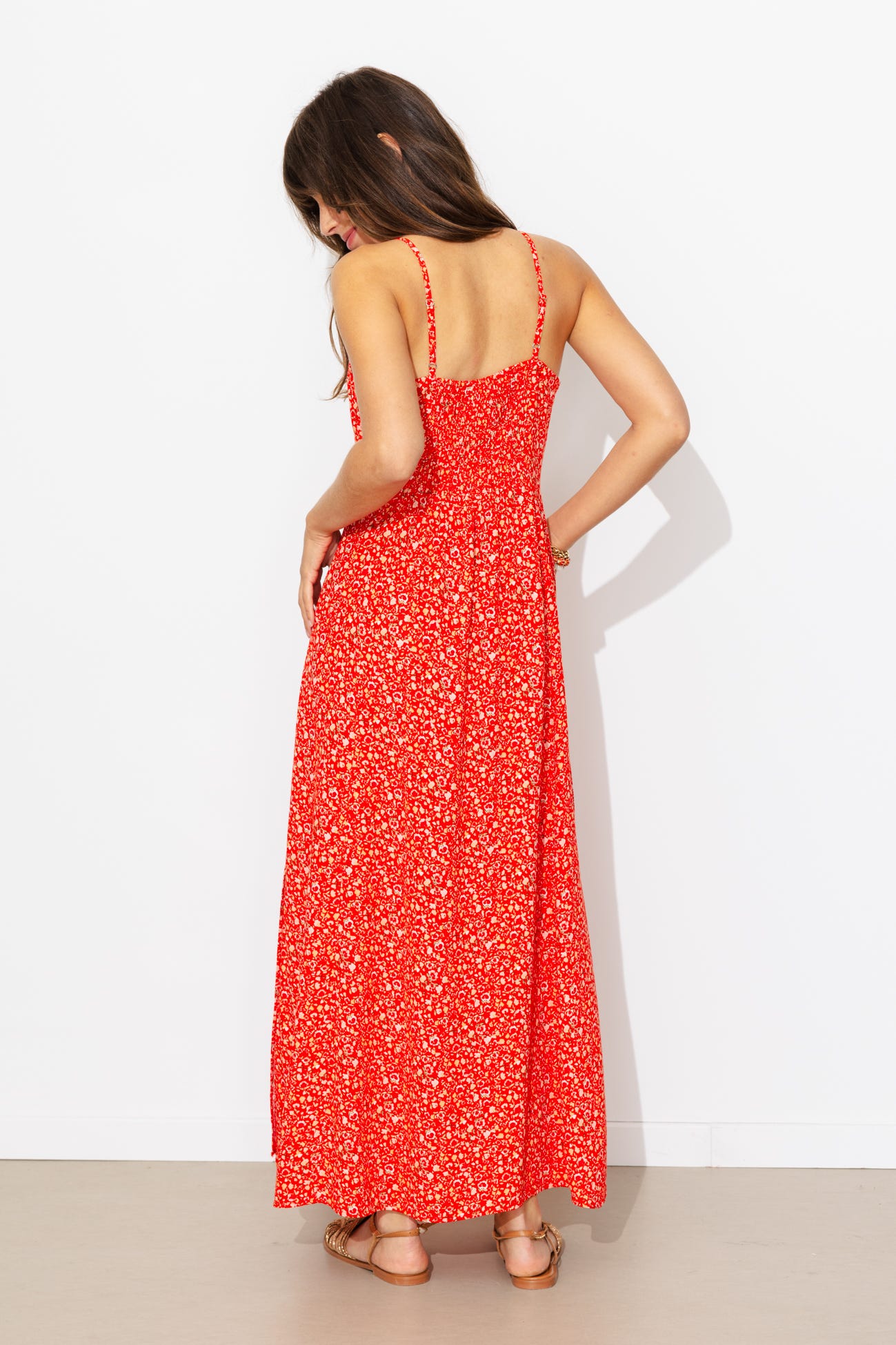 Robe longue à fines bretelles
