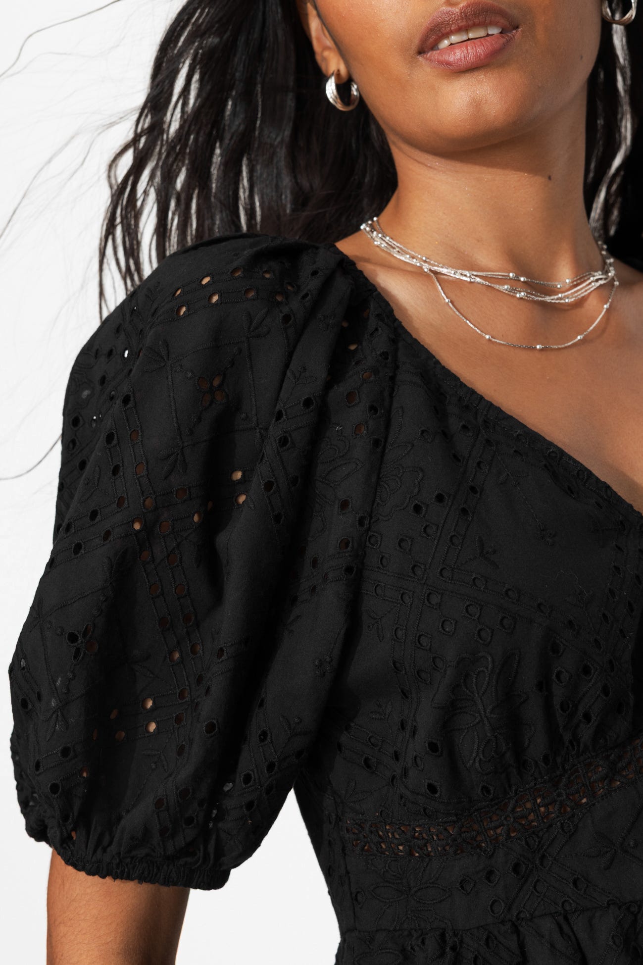 Robe courte broderie anglaise