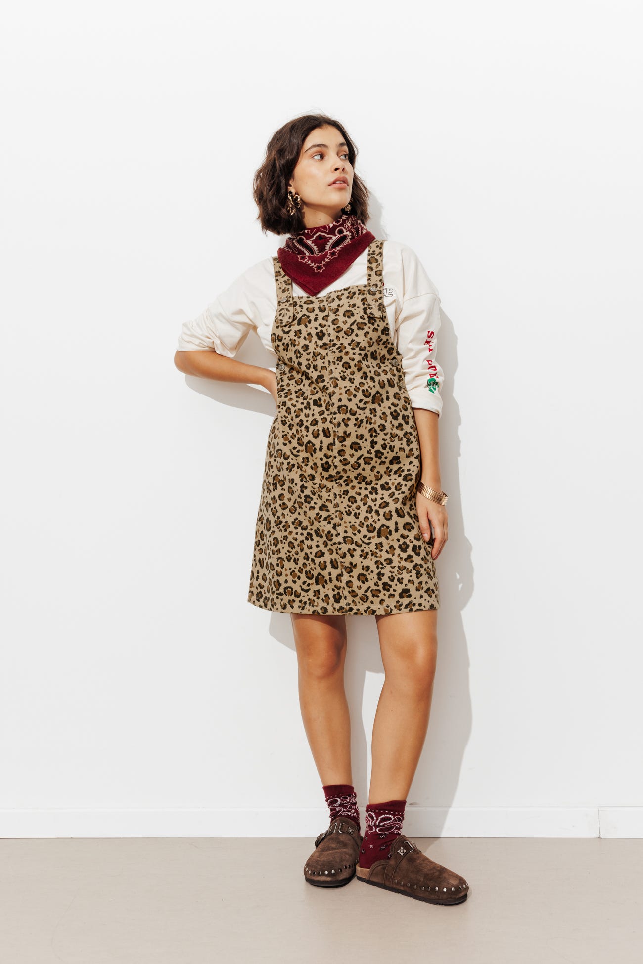 Robe-salopette léopard Femme