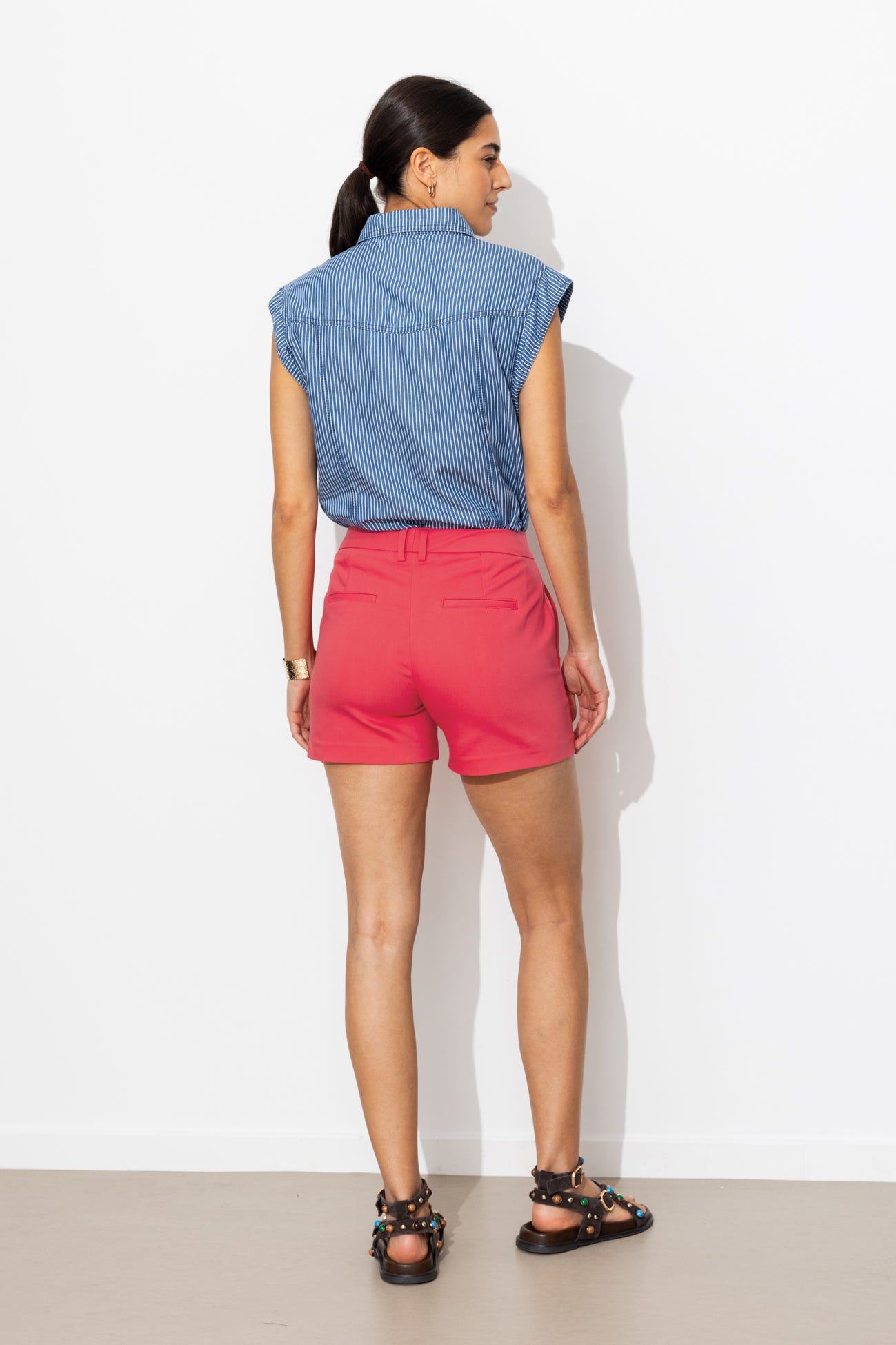 Short chic liso