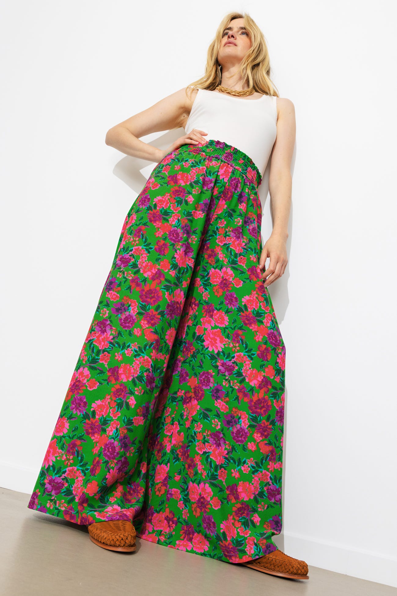Pantalon large à fleurs Femme