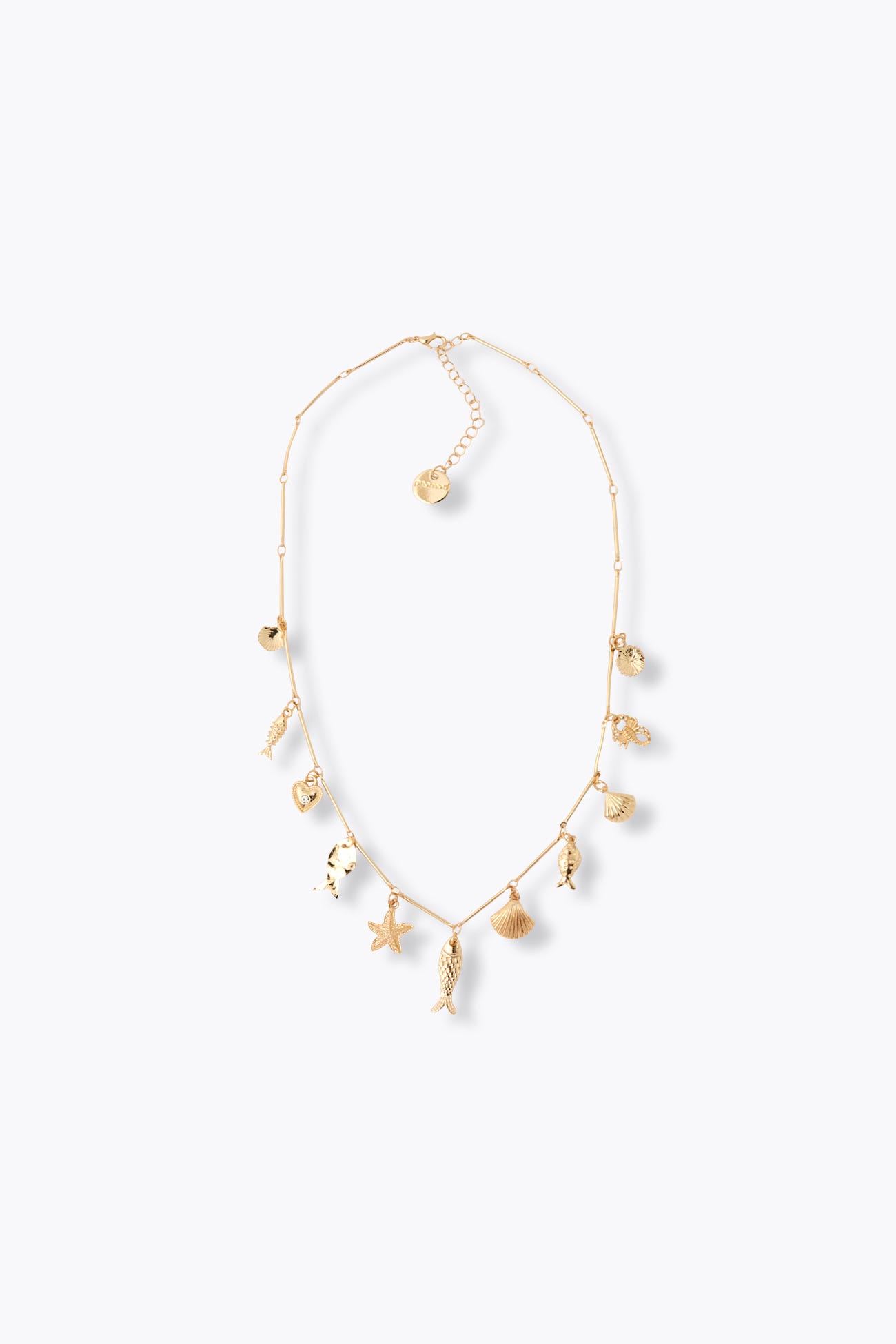 Collar con colgantes