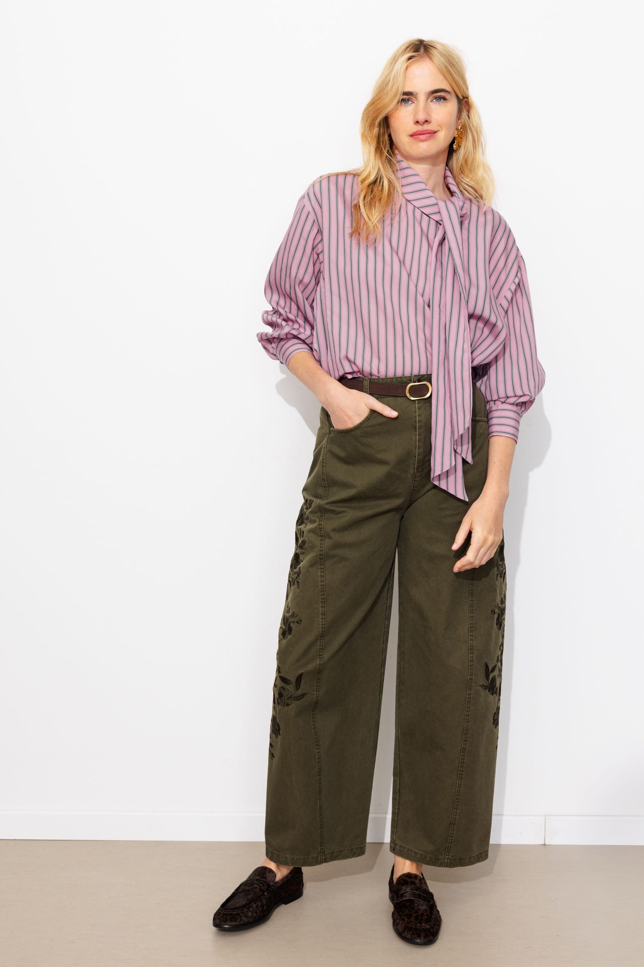 Striped pussy bow shirt