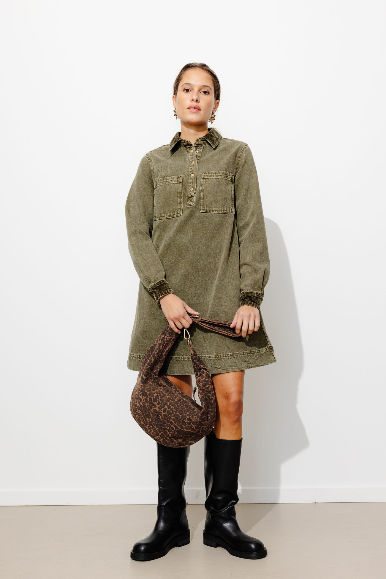 Short denim dress