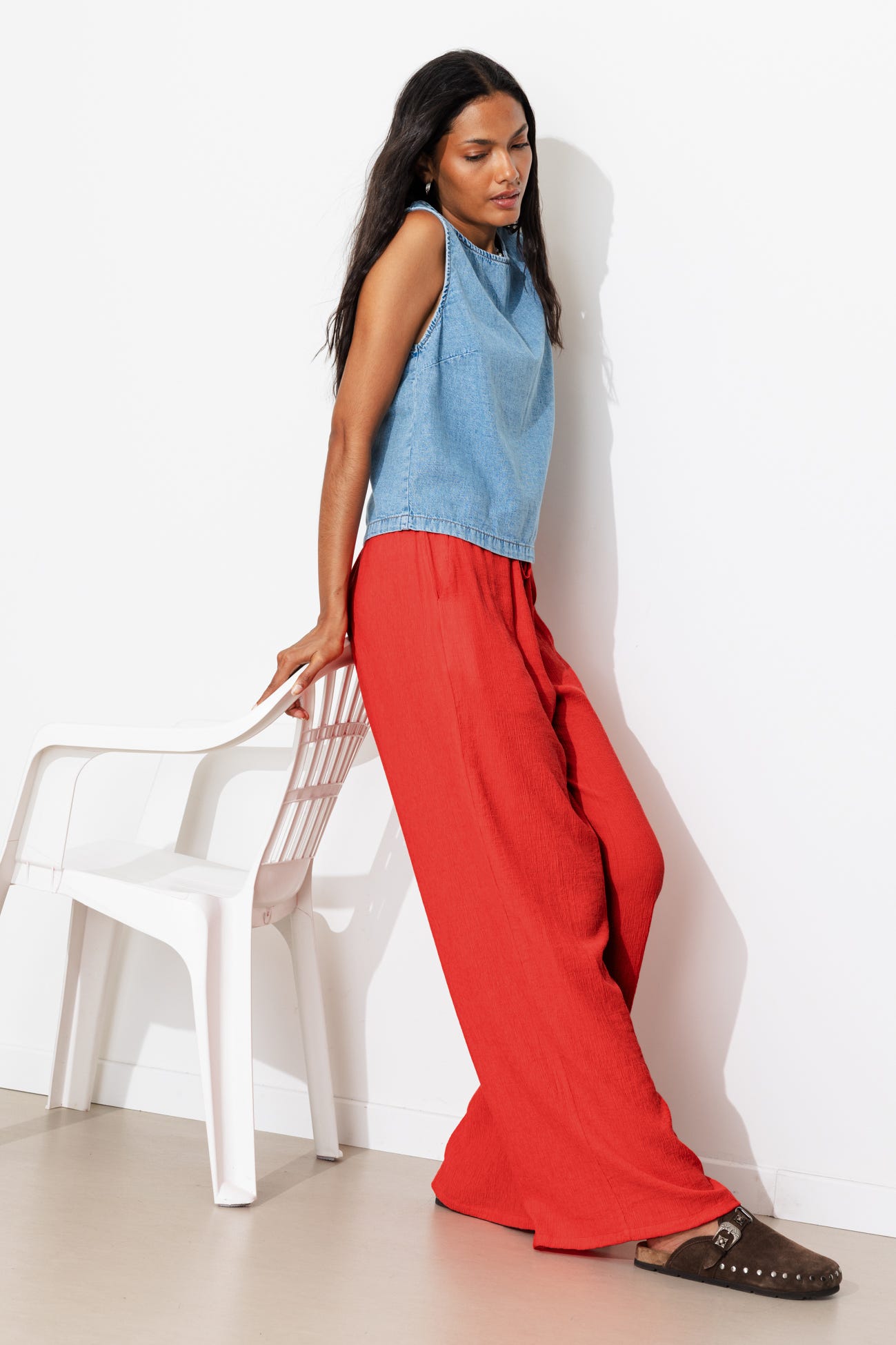 Pantalon large uni crinkle