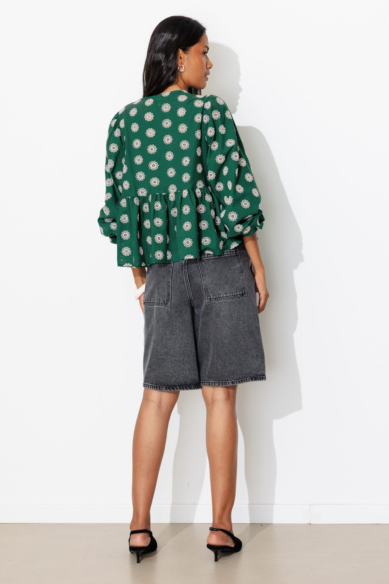 Blouse brodée Femme