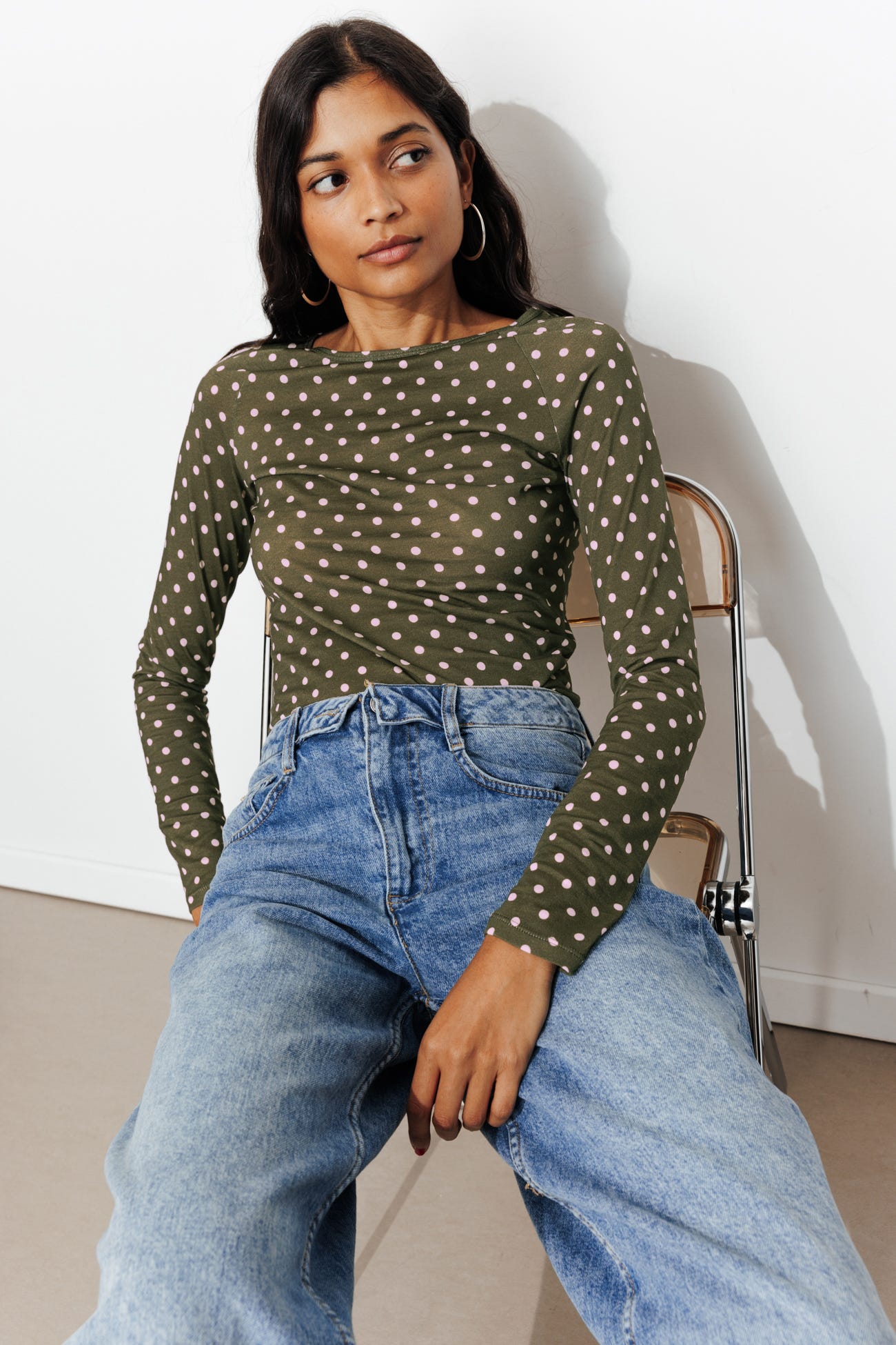 Long-sleeved dotted-shirt