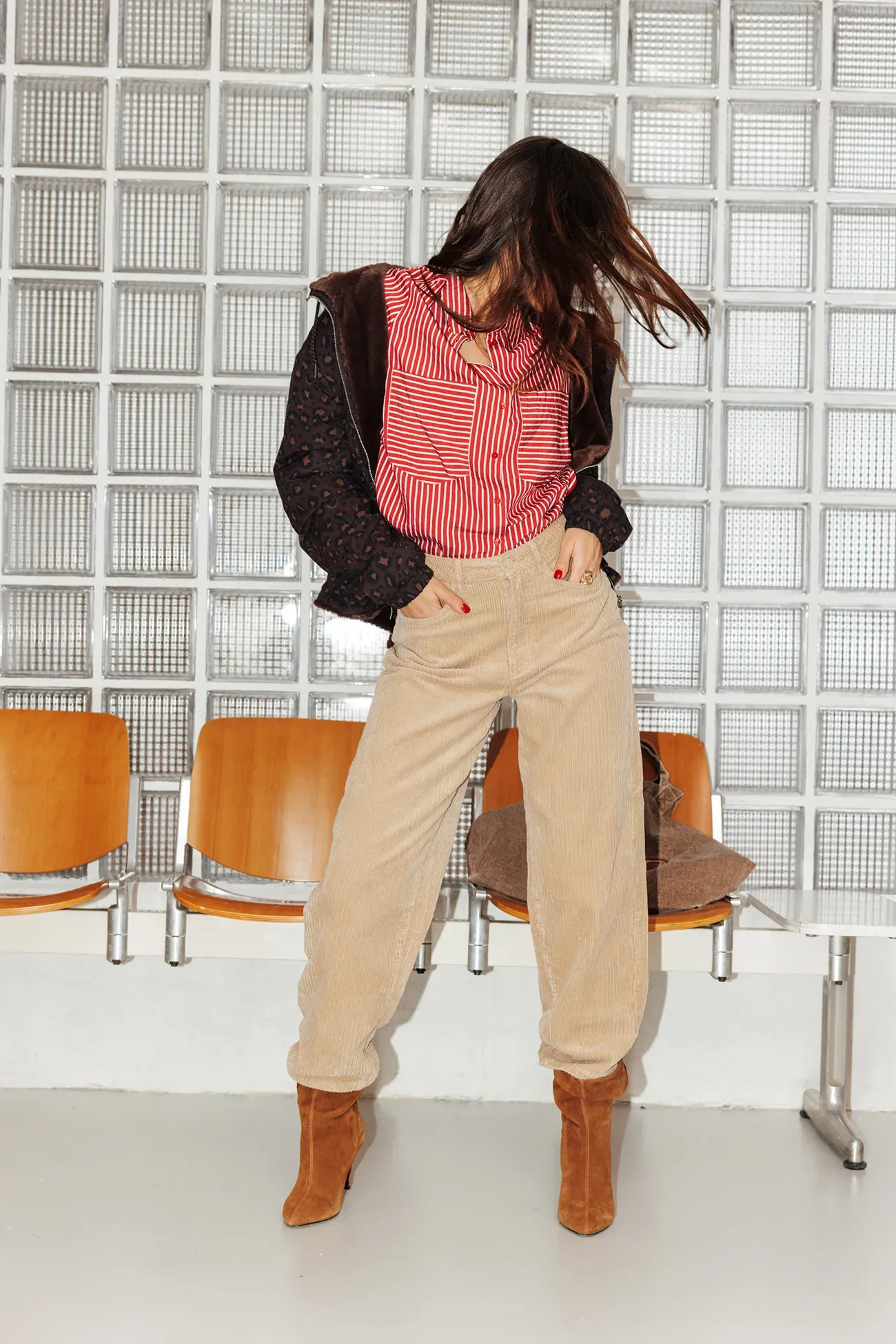 Comment porter le pantalon en velours côtelé ?