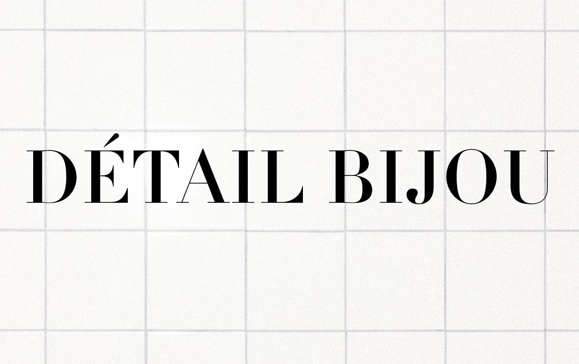 Détail bijoux
