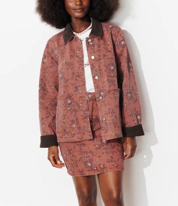 imprime fleuri femme